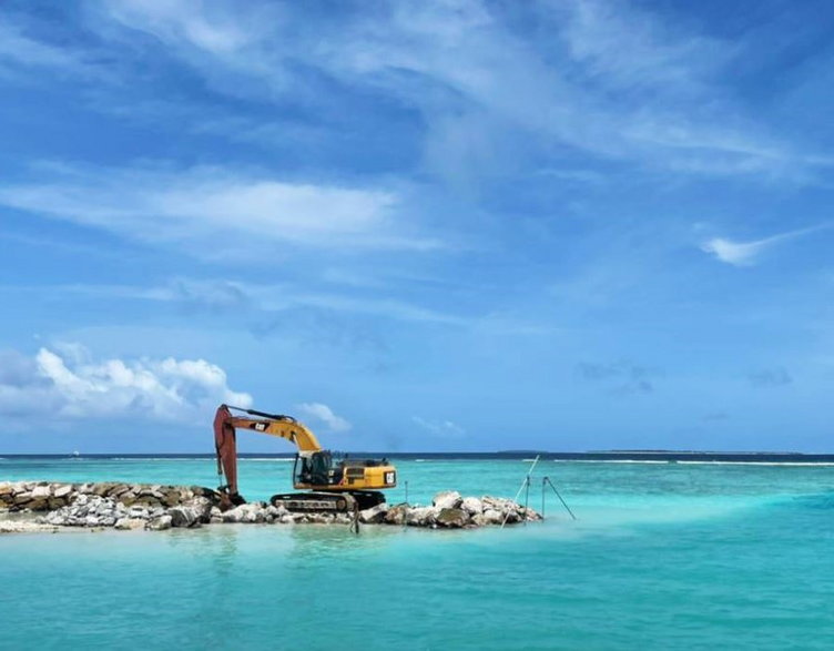 lotniska na Malediwach może uśmiercić prawie 2000 koralowców, fot. Coral Mission