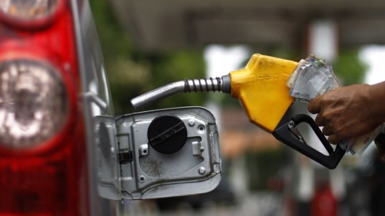 Fuel prices in Ghana to fall by 3% after cedi appreciation against the dollar