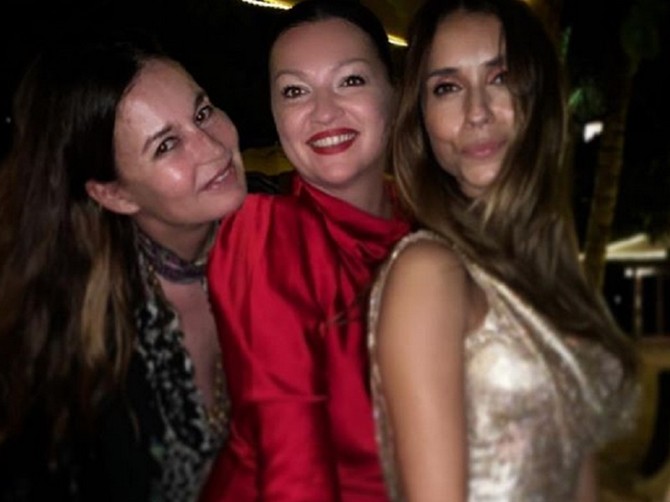 Eva Kavali, Nina Badrić i slavljenica Sandra Meljničenko