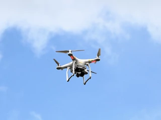 Za nieodpowiedzialne użytkowanie nagrań z drona grozi nawet kara więzienia
