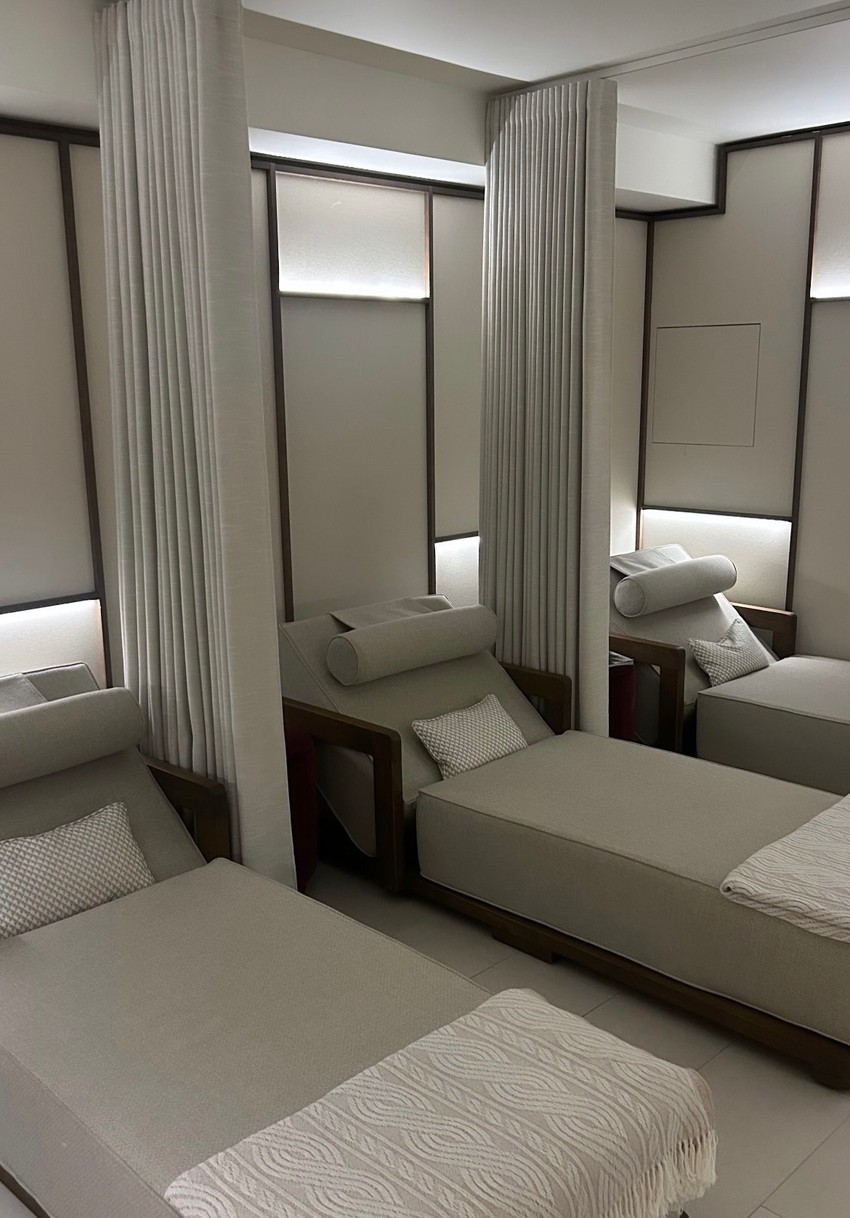 Anđela i Mihail u hotelu