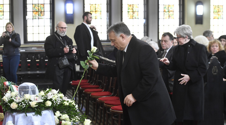 Végső búcsút vettek Makkai Ádámtól / Fotó: MTI Máthé Zoltán