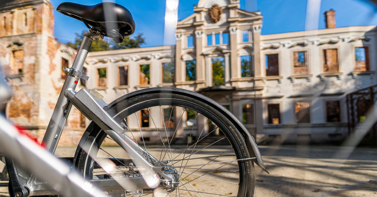 Historia Żmigrodu kołem się toczy. Rowerowa potęga regionu