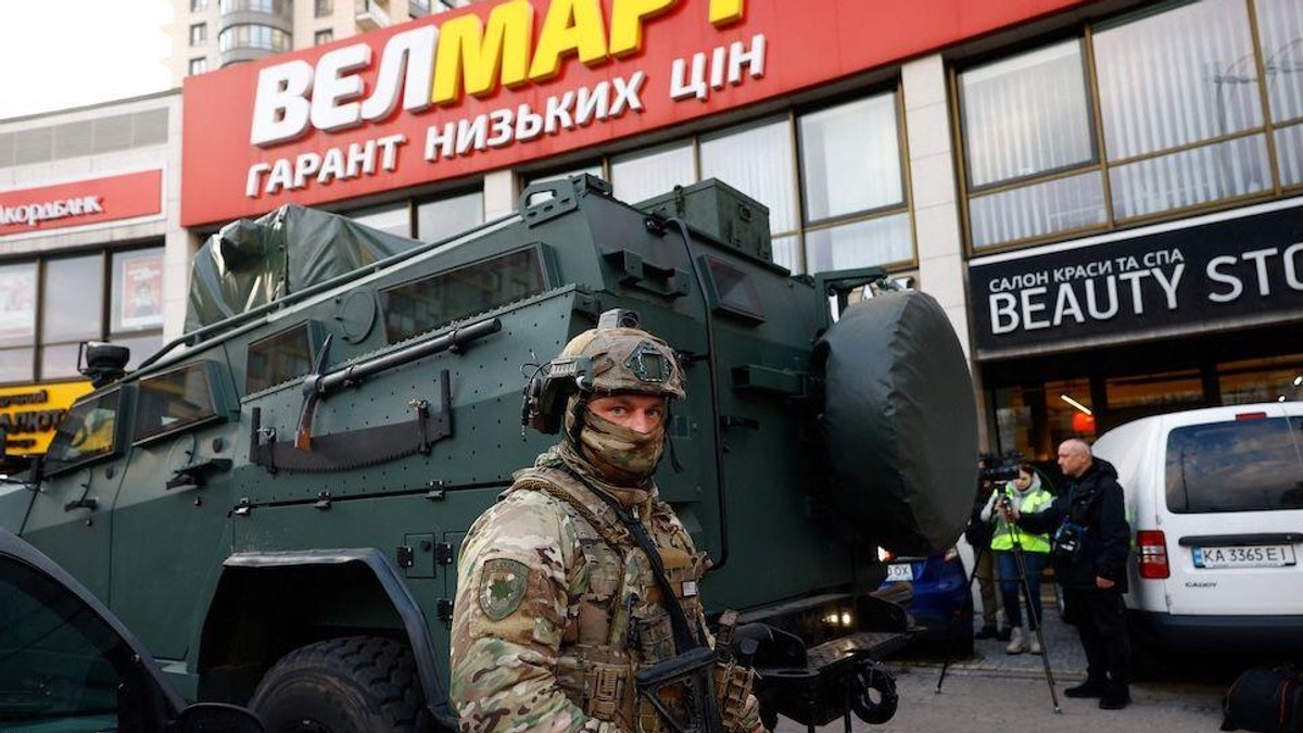 Kijev: Najmanje šest žrtava u napadu u supermarketu, oslobođeni taoci