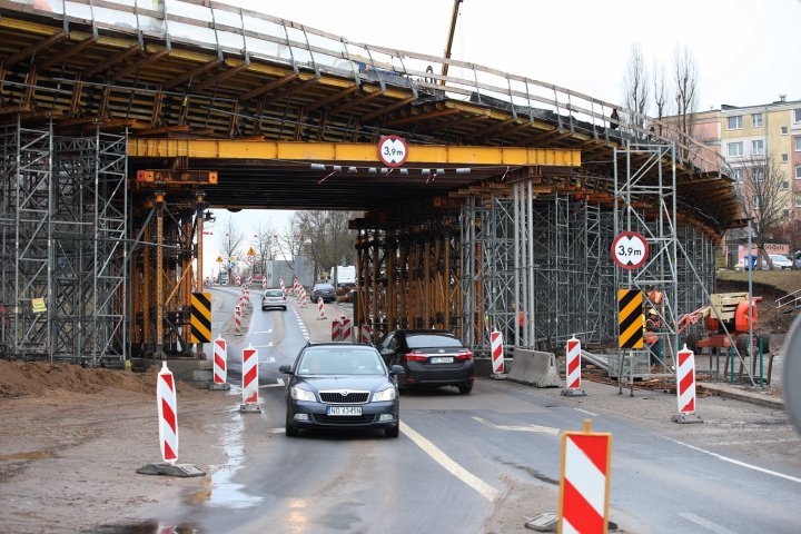 Kamienie milowe w inwestycji tramwajowej. Wiemy, kiedy zakończą się prace na estakadzie [ZDJĘCIA]