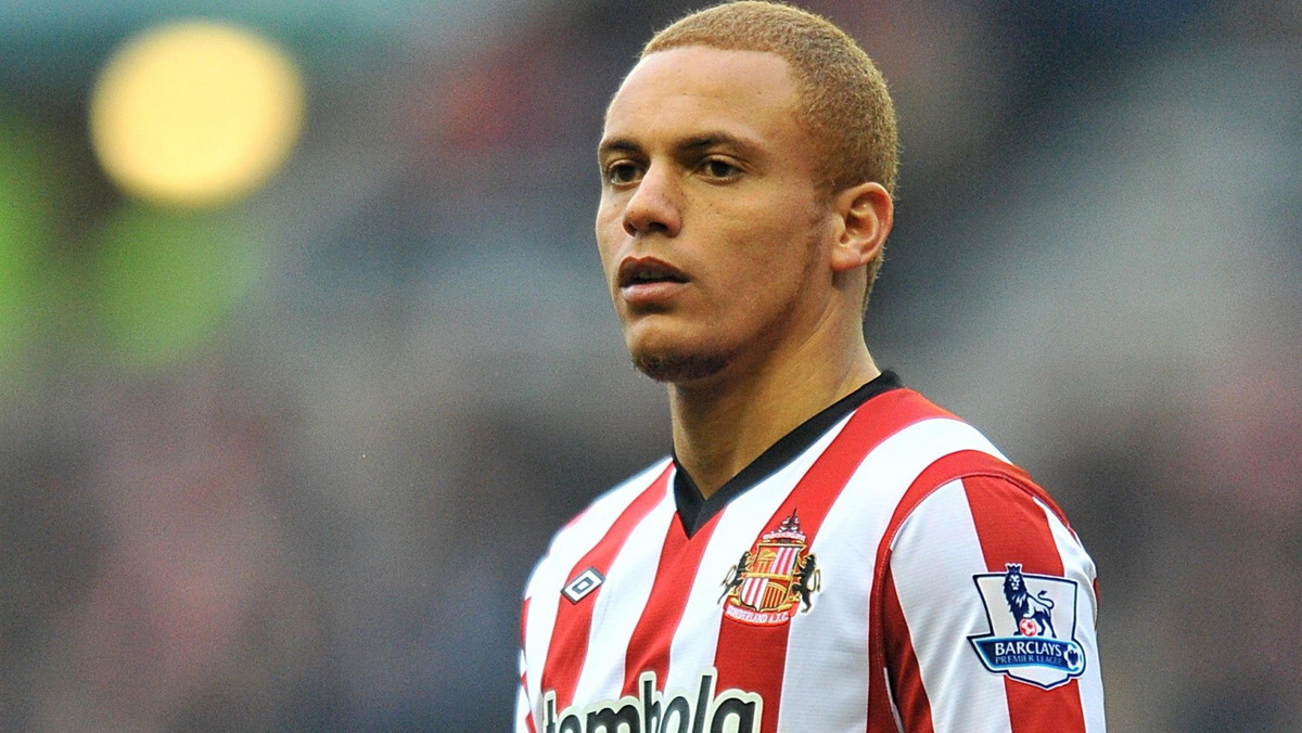 Wes Brown zostanie na piąty sezon w drużynie Sunderlandu. Doświadczony obrońca, występujący niegdyś w Manchesterze United, o rok przedłużył swoją umowę z Czarnymi Kotami.