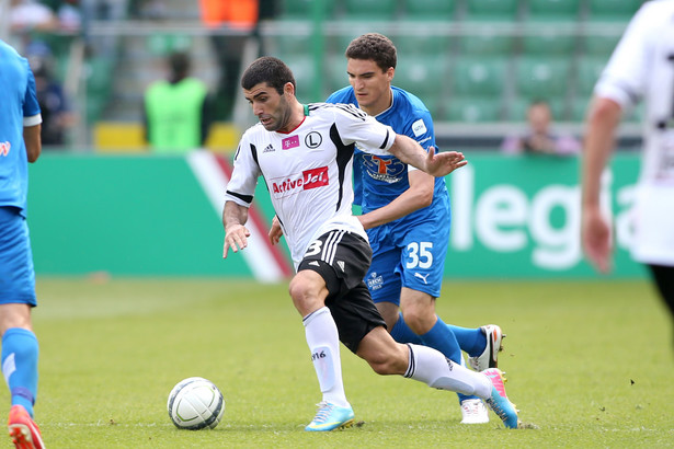 Lech poległ w Warszawie. Legia blisko mistrzostwa