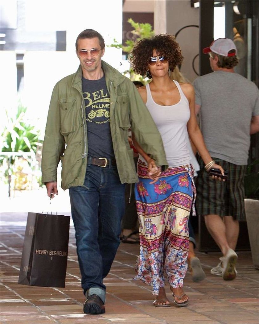 Halle Berry na zakupach