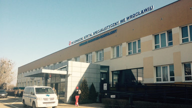 SOR wrocławskiego szpitala został bez ratowników. "Będziemy funkcjonować jako izba przyjęć"