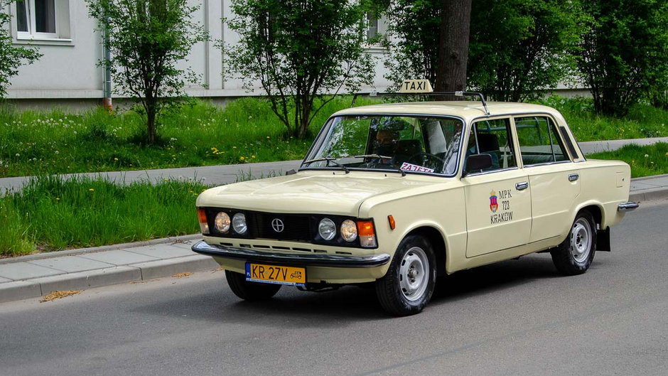 Odrestaurowane FSO 125p Taxi krakowskiego MPK