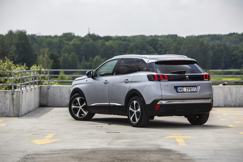 Peugeot 3008 Crossway – w podróżniczym przebraniu