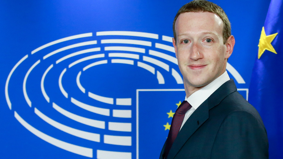 Facebook nie tworzy profili internautów, którzy nie mają konta na Facebooku - poinformowała eurodeputowanych dzisiaj amerykańska firma. - Możemy jednak skorzystać z okazji, aby pokazać reklamę, która zachęci do założenia konta na Facebooku - dodała.