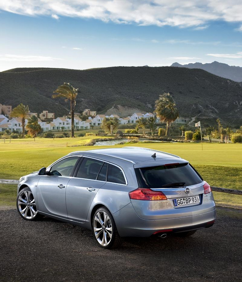 Opel Insignia Sports Tourer: kombi na miarę XXI wieku