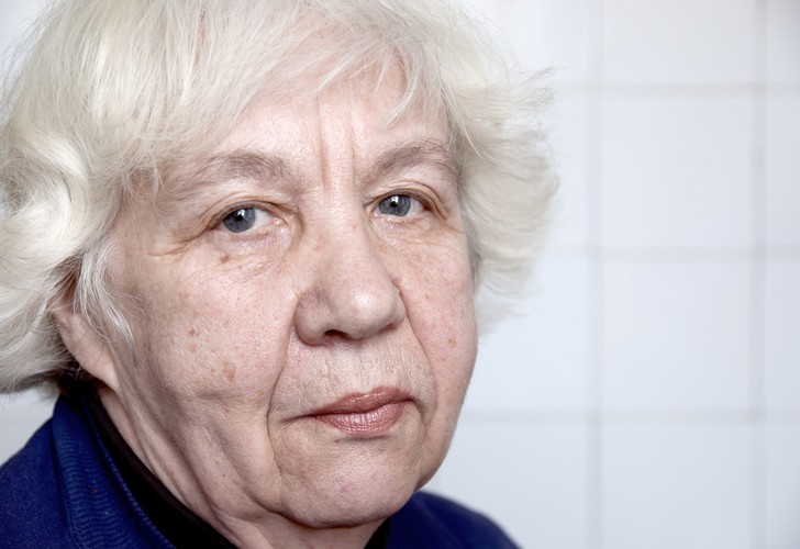 Samotność jako czynnik rozwoju alzheimera