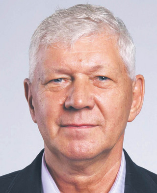 Prof. dr hab. Czesław Martysz prawnik, Uniwersytet Śląski, w latach 1990–2019 prezes SKO w Katowicach