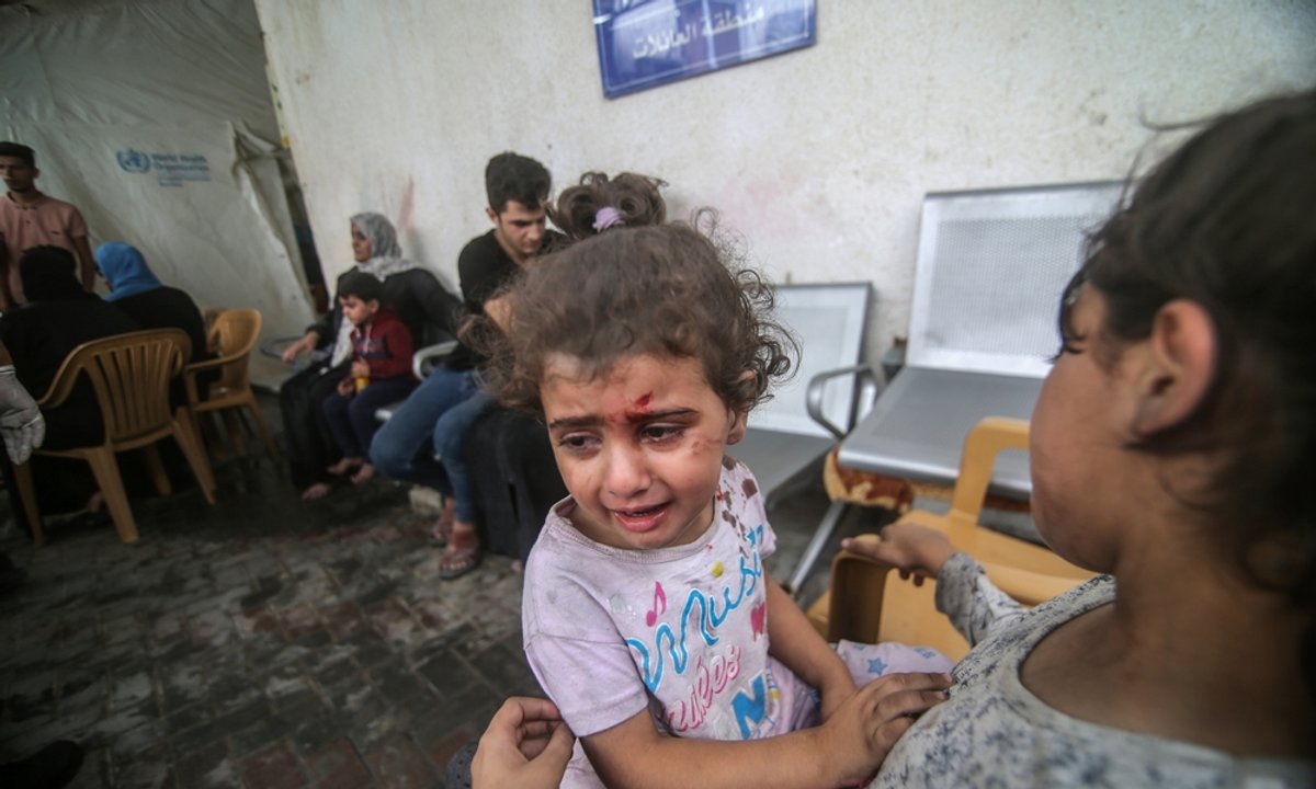 "Codziennie ginie klasa pełna dzieci". Koszmar najmłodszych w Strefie Gazy