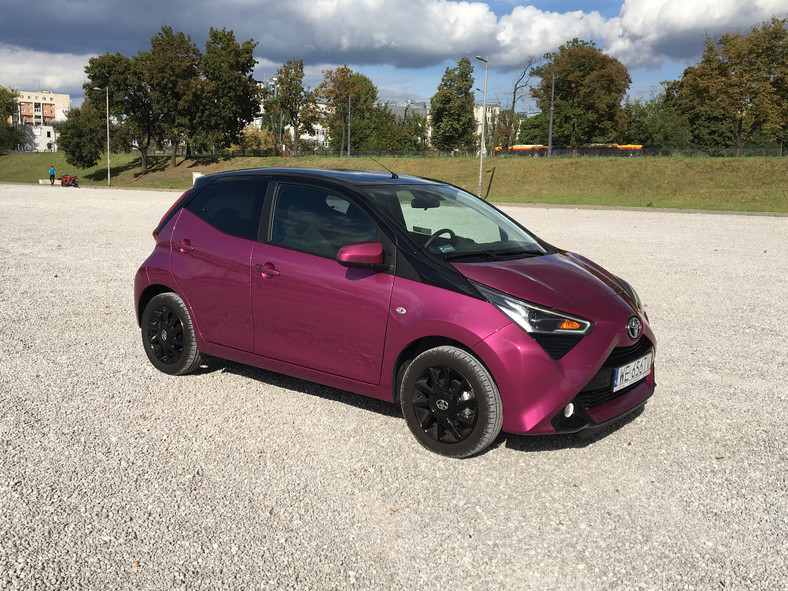 Toyota Aygo po liftingu – teraz prowadzi się znacznie lepiej | Test