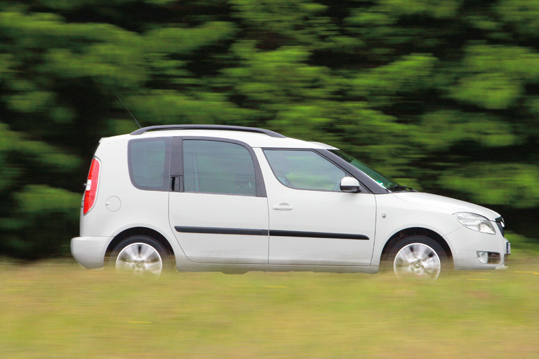 Zaskakująco funkcjonalne auta - Kia Soul kontra Citroen C3 Picasso, Honda Jazz, Renault Grand Modus i Skoda Roomster. Pudełka są teraz w modzie