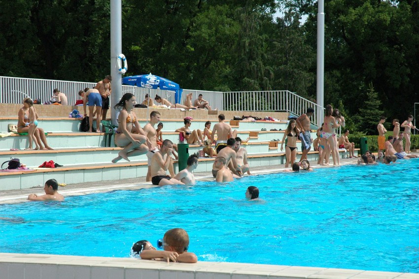 Voda odgovarajuća za kupanje na bazenima „Sajmišta“