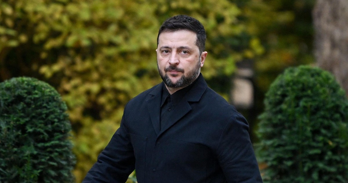 Paczki dolarów i toalety ze złota. Poważne zarzuty korupcyjne wobec powiernika Zełenskiego