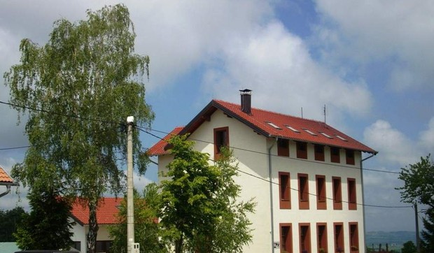 44885_rsderventaplehan-terapijska-zajednica-izvor-plehan