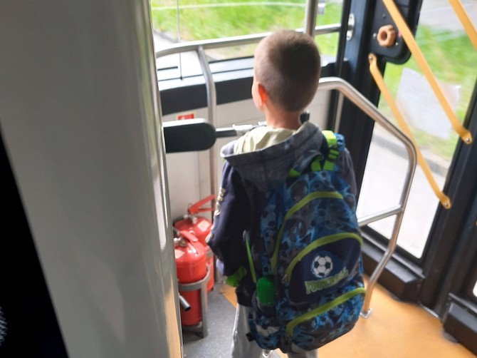 Osnovac koji svakog jutra mora da ustane u 7