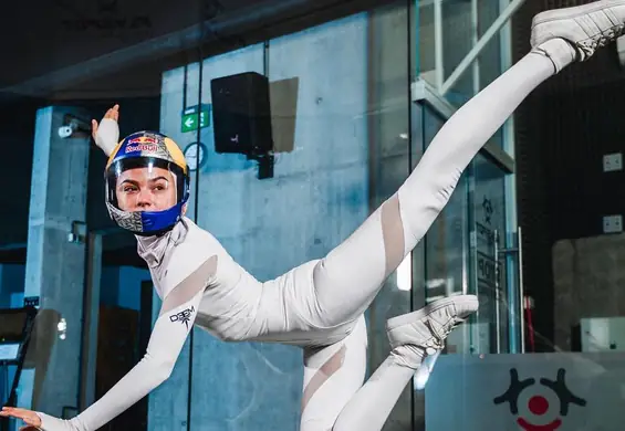 Akrobacje 17-leniej Mai zapierają dech w piersi. Polka wicemistrzynią świata w indoor skydivingu