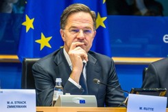 Sensacyjne doniesienia. Amerykanie naciskają na NATO. Nie chcą Ukrainy