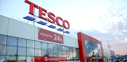 Rolnicy chcą przejąć Tesco! Robią zrzutkę pieniędzy