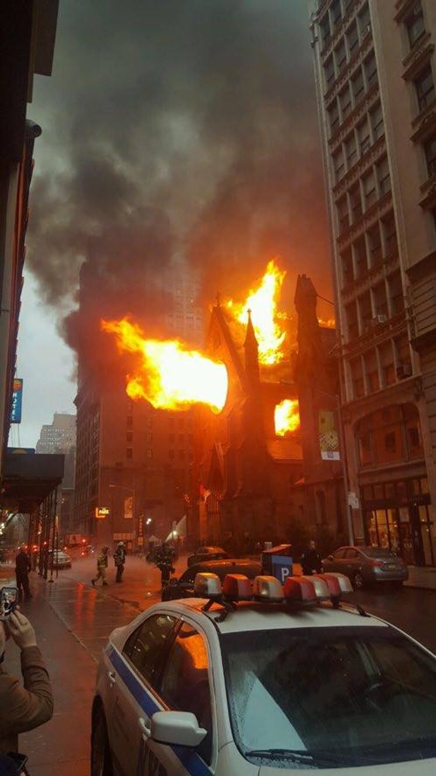 Požar u crkvi u Njujorku