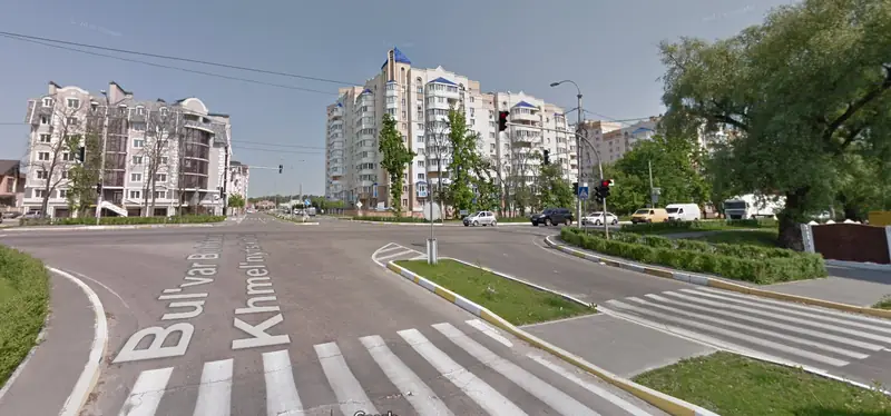 Osiedle w Buczy przed inwazją Rosji, 2015 r. (Zdjęcie Google Street View)