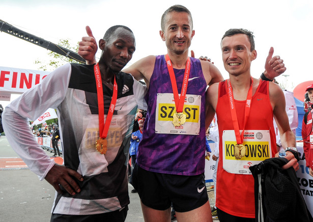 Artur Kozłowski mistrzem kraju i zwycięzcą Orlen Warsaw Marathon