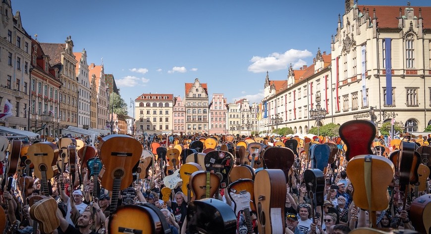 W ubiegłym roku rekordu nie było, choć gitarzystów nie brakowało