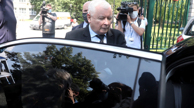 Kaczynski szerint Orbán / Fotó: MTI/PAP/Tomasz