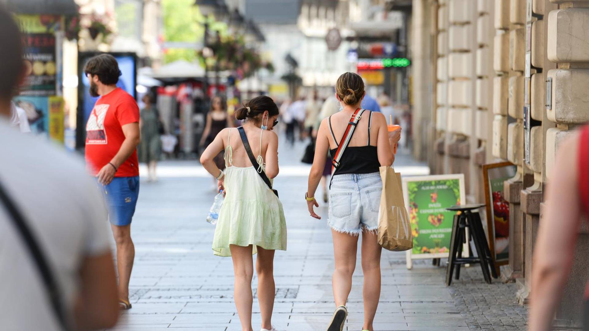 Beograđanke kao simbol lepote: Po čemu su posebne Dorćolke, Vračarke, Palilulke, Zemunke...