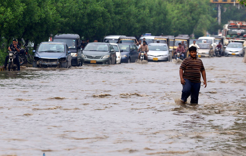Powódź w Karaczi w Pakistanie, 13 września 2022 r.