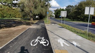 Bezprawnie pędzą z jedzeniem po ścieżkach. 'To nie są rowery elektryczne'