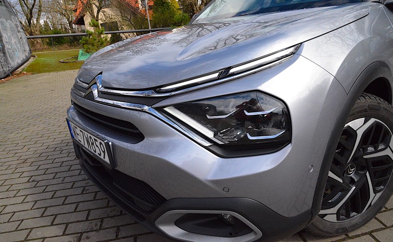 Citroen C4 1.5 BlueHDi 130 S&S EAT8 Shine