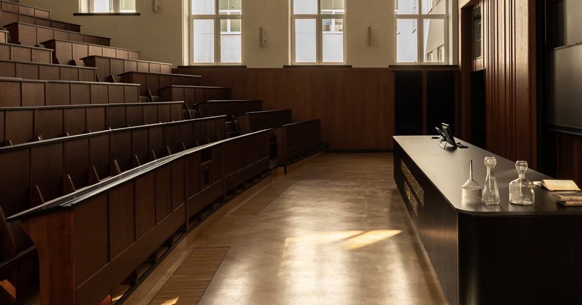 Zachwycający design wyremontowanej auli wykładowej na UW