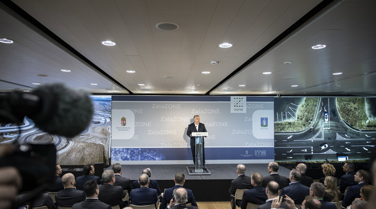  Orbán Viktor miniszterelnök beszédet mond a ZalaZONE Járműipari Tesztpálya átadóünnepségén Zalaegerszegen / Fotó: MTI/Miniszterelnöki Sajtóiroda/Fischer Zoltán