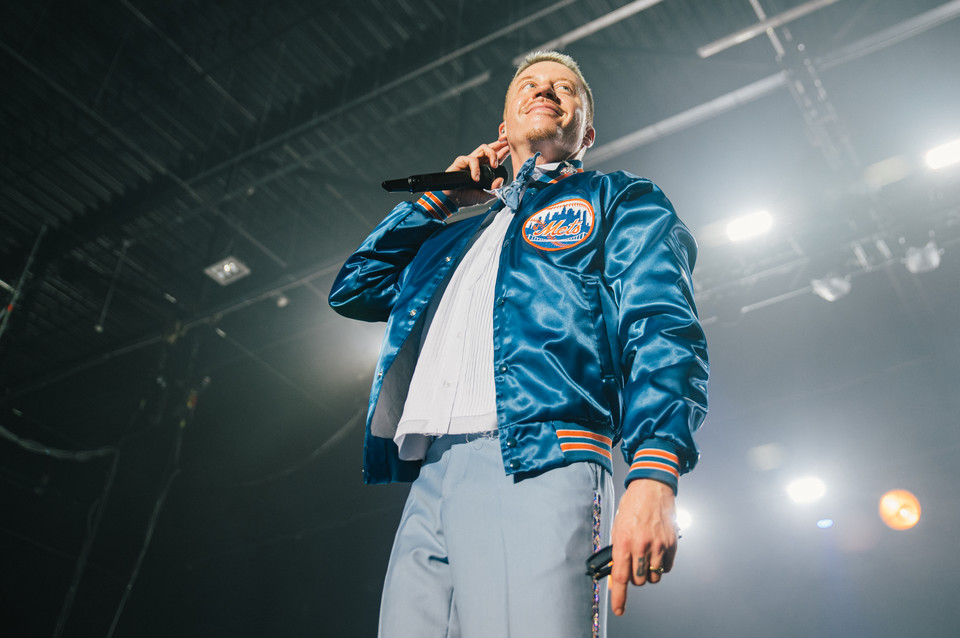 Macklemore w warszawskiej hali centrum Expo XXI