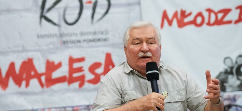 Lech Wałęsa ramię w ramię z KOD. "Kiedy widzę, jak jest marnotrawione nasze zwycięstwo..."