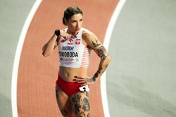 Ewa Swoboda wśród nowych wzorów lalek Barbie