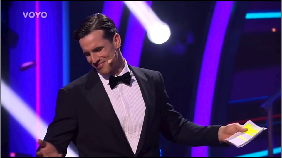 Moderátor Adam Bardy v tanečnej šou Let's Dance.