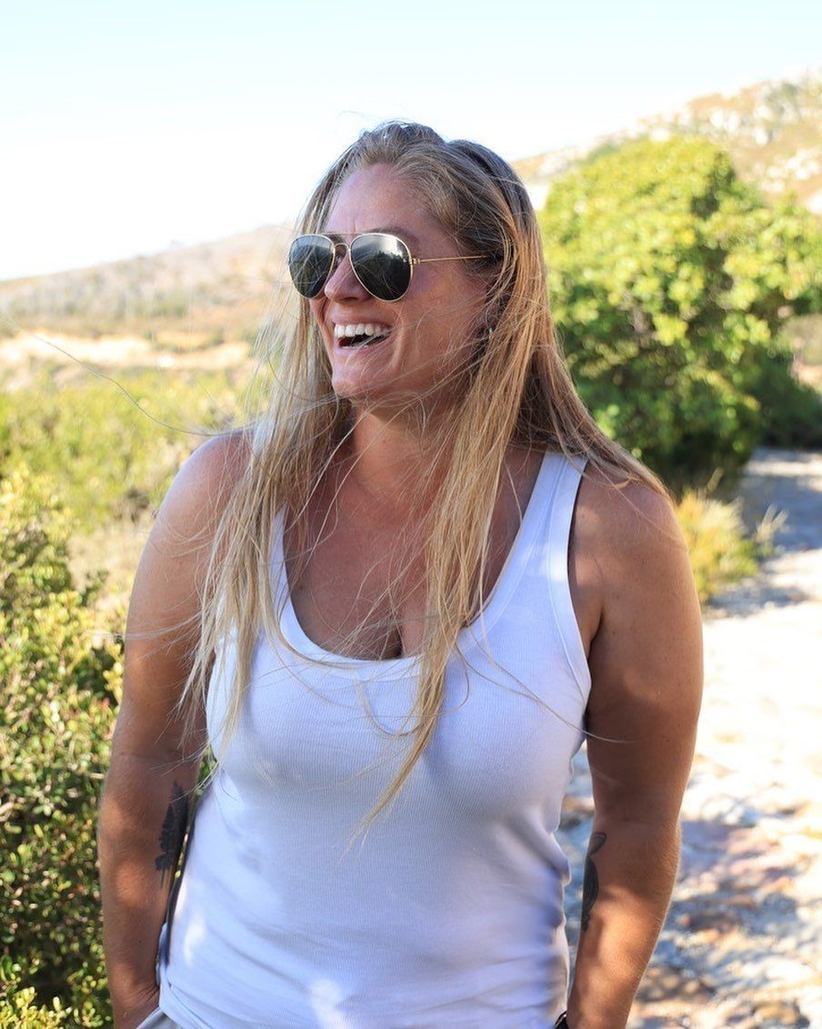 Loni James