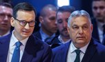 Morawiecki wychwalał Orbana w Budapeszcie. Były premier odpowiedział Sikorskiemu