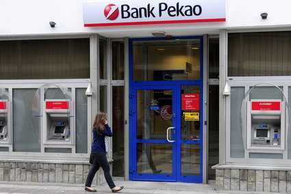 Polski Fundusz Rozwoju rozważa sprzedaż akcji banku Pekao SA