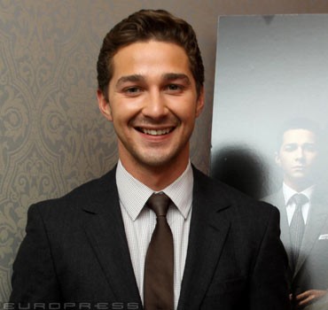 34777_shia-labeouf-sl-d00024106e1813f3af055