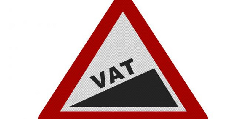Nota korygująca może być wystawiona przez nabywcę tylko wówczas, gdy w fakturze stwierdzi on błędy nieistotne, niemające przede wszystkim wpływu na zmniejszenie lub zwiększenie wykazanej w fakturze VAT kwoty należności oraz kwoty VAT