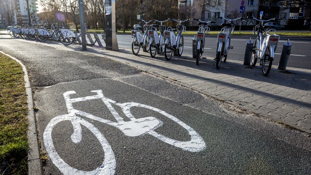 Kto może poruszać się po ścieżce rowerowej?